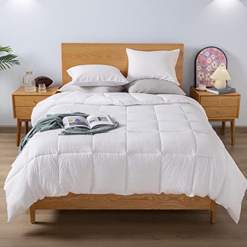KASENTEX All Season Quilted Comforter Set Twin with 1 Pillow sham, Cozy Soft Seersucker Bedding Set Textured, Down Alternative Fill(Twin/Twin XL Set, White)