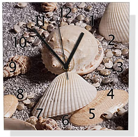Wallario Design Wanduhr Muscheln am Strand aus Aluverbund, Alu-Uhr Größe 30 x 30 cm, Schwarze Zeiger mit Metalloptik