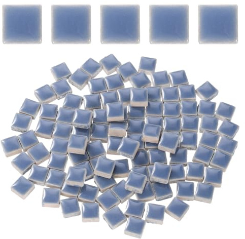 QUARKZMAN 100g Quadratische Mosaikfliesen für Bastelbedarf 1x1cm Hellblau | bunte Keramik-Mosaikfliesen, in Großpackungen, zur Heimdekoration Kunsthandwerk DIY-Projekte