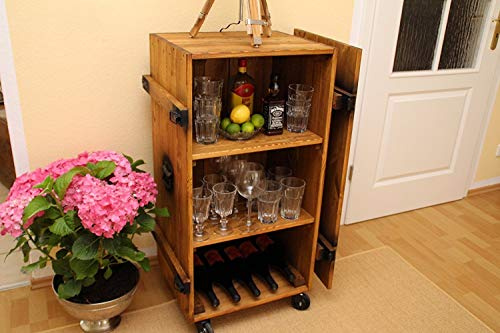Barschrank Massivholz Nussbaum Braun Honigfarben - Schrank Wohnzimmer im Landhausstil - Vintage Möbel ohne Schriftzug - Holztruhe Shabby Chic mit Stauraum - Kommode Vintage im Landhausstil