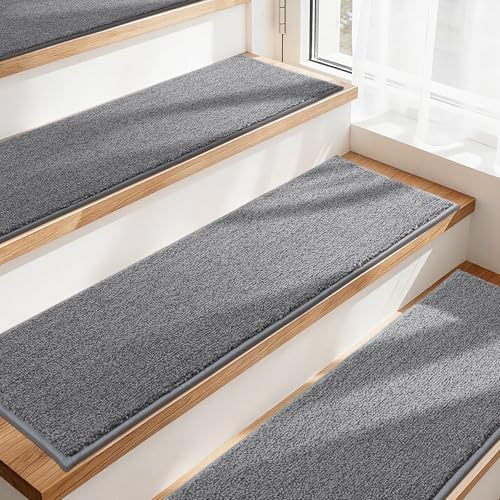 COSY HOMEER Lot de 4 tapis d'escalier autocollants 70 x 22 cm - Lavable en machine - 100 % polyester - Dos TPE - Idéal pour les enfants, les personnes âgées et les animaux domestiques - Gris