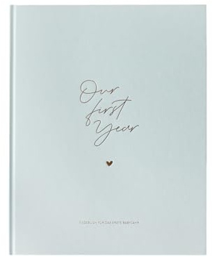 Odernichtoderdoch Baby-Tagebuch „Our first year | Babyalbum | Babytagebuch für die ersten 12 Monate | 60 Seiten Platz für Fotos & Geschichten | Hardcover | helles jadeggrün