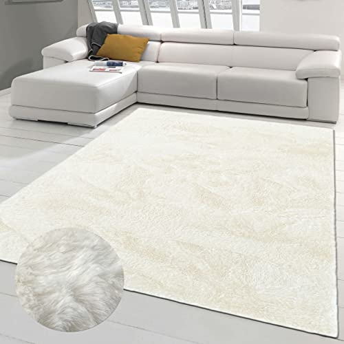 Teppich-Traum Kunst Hasenfellteppich schön flauschig und weich – 11 mm Florhöhe – Creme, 160x220 cm