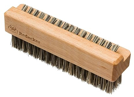 Redecker Nagelbürste mit Naturschwein-Borsten mit geöltem Buchenholzgriff, doppelseitiges Design mit abgewinkelten Borsten, 8,9 cm