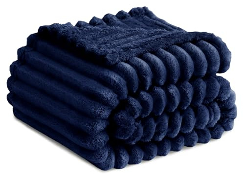 RUIKASI Kuscheldecke Flauschig Decke Dunkelblau - 150x200cm Fleecedecke Sofadecke Couchdecke für Wohnzimmer Deko Tagesdecke Blanket, Weiche Wolldecke Warme Korddecke als Wohn- & Kuscheldecken