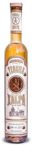 Hacienda de Xalpa Tequila Añejo (700 ml) – Tradition, Qualität und Naturverbundenheit – Premium Tequila aus Jalisco, Mexiko – Reinheit und Genuss in jeder Flasche
