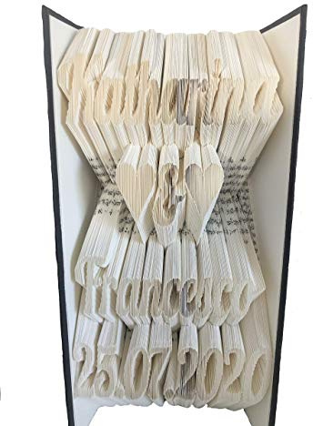Gefaltetes Buch mit 4 Zeilen, Name und Datum - personalisiert | Hochzeit, Jubiläum, Hochzeitstag, Jahrestag, Buchkunst mit vier Zeilen nach Wunsch, handgefertigtes Unikat