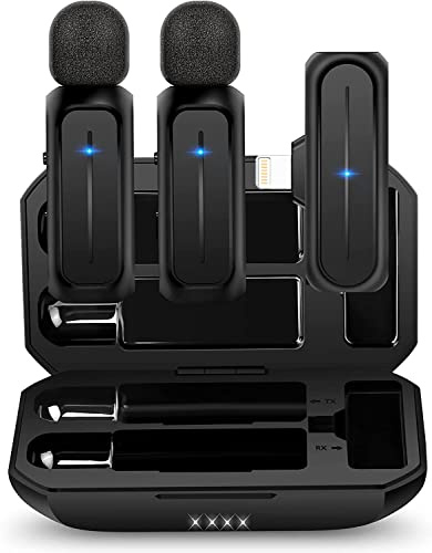 Micrófono Lavalier inalámbrico para iPhone iPad con funda de carga, paquete de 2 micrófonos profesionales de solapa, micrófono inalámbrico Lav con clip 7H para grabación de video, YouTube, entrevista