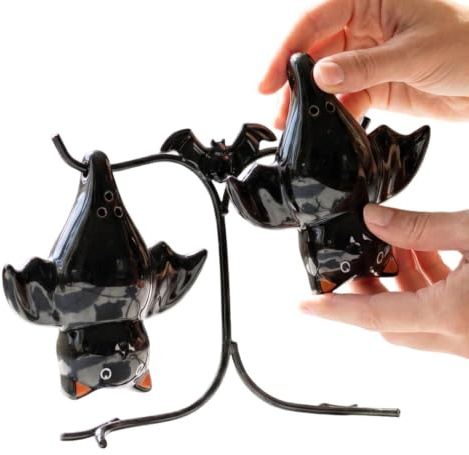 Ceramic Bat Salt and Pepper Sets, Halloween Decorations | Halloween salt and pepper shakers salt dispenser gothic decor witch gift