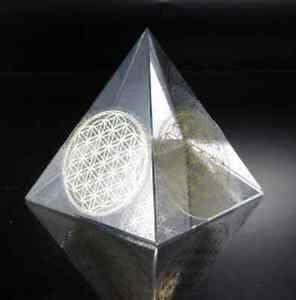 Panotophia Feng Shui Blume des Lebens Chi Glas Pyramide