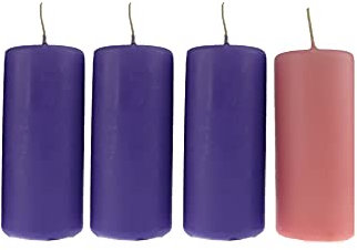 4 Candele per l'Avvento Ø 5 cm h. 12 cm - Preghiera in 7 lingue all'interno per celebrare l'attesa la venuta di Cristo - Made in Italy - Cereria Di Giorgio