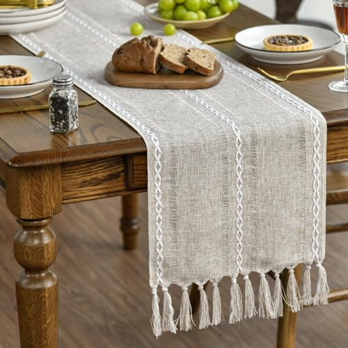 Artoid Mode Boho Latte Beige Landhausstil Quasten Tischläufer, Waschbar Tisch Dekoration Party Geburtstag Valentinstag Hochzeit Dekor 33x243 cm