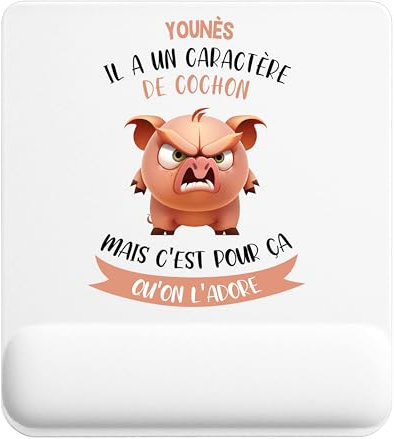 Tapis de Souris Younès caractère de Cochon | Accessoire Bureau Ergonomique - Idéal pour Anniversaire, Collègue, Secret Santa Noël, Fête des Pères et Fête des Mères