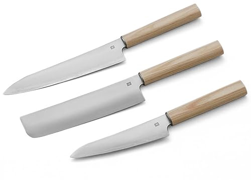 Shizu Hamono Küchen-Messer-Set YURI. 3 japanische Koch-Messer SANTOKU, NAKIRI, PETIT. Handgeschmiedet, 3 Lagen. Sehr leicht, sehr scharf. Pflegeleicht mit Holz-Griff laminiert. Geschenk-Verpackung