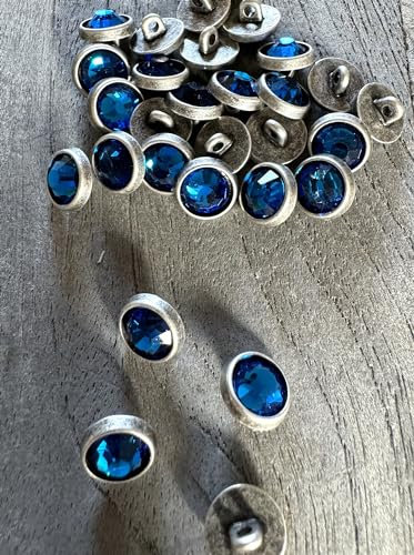 10 Stück kleine Mini Metall Knöpfe silber matt mit farbigem Strass in hellblau, blau, rosé, lila oder hellgrün 10mm (blau)