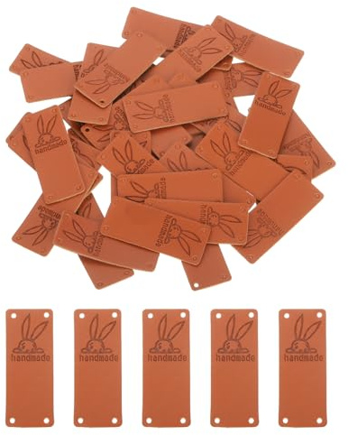 QUARKZMAN 50 Stück Handgemachte Leder Etiketten Handmade Label 50x20mm Hase | Geprägtes Etikett, PU Leder, Zum annähen, Handgefertigt, Für Verzieren Selbermachen Nähen Basteln