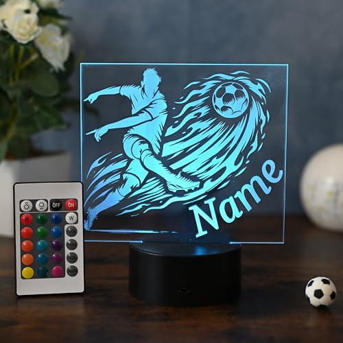 Optechvisual Personalisierte Fußball Lampe mit Name – LED Nachtlicht im Flammenschuss Design – Geschenk für Fußballer, Jugendliche & Erwachsene – Tischlampe für Fußballfans