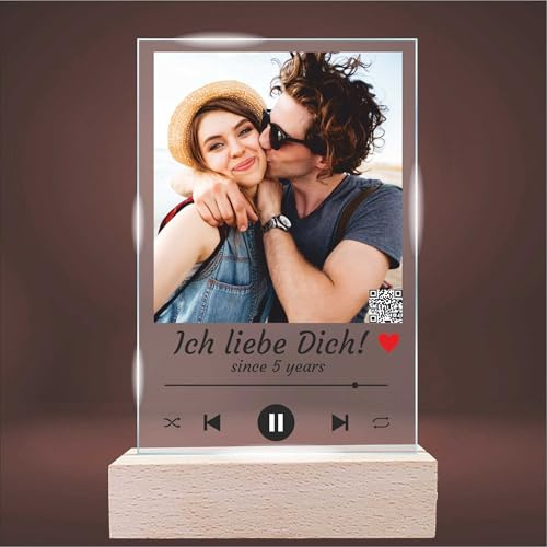 INDIGOS UG - LED Lampe personalisiert - Musik Bild - Song Cover - mit Foto & Wunschtext - individuell selbst gestalten - Geschenk - Valentinstag - Acryl 14x14 cm - optionale Lampe warmweiss