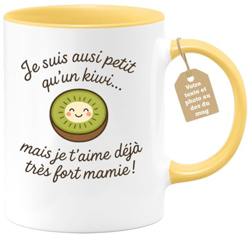 quotedazur Café-Croissant - Mug Personnalisé Tasse Cadeau Annonce Naissance Future Mamie 2026 - Je Suis Aussi Petit Qu'Un Kiwi Mais Je T'Aime Déjà Très Fort Mamie - Jaune/Céramique