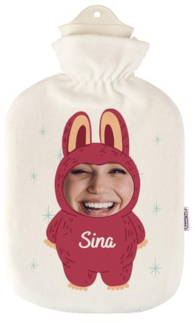 Herz & Heim® Personalisierte Wärmflasche mit Foto & Name – Lustiges Geschenk für Kinder & Erwachsene – Fleece-Bezug – 2 Liter – Weiche Gummiwärmflasche mit eigenem Gesicht (Pink)