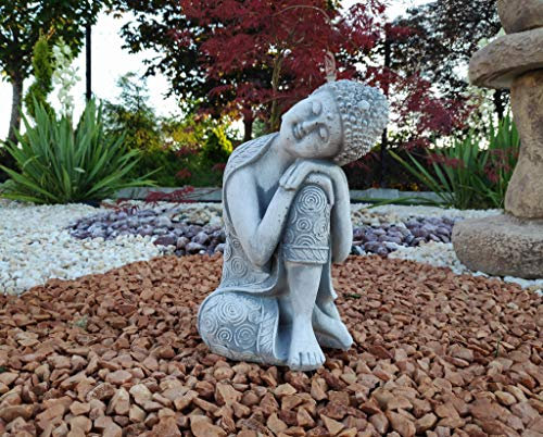 Green Lane Garden Ornament Dekoration des schlafenden Koṇagamana Buddha rechts