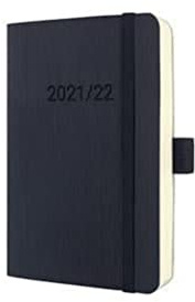 SIGEL C2207 Terminplaner Wochenkalender 2021/2022 - ca. A6 - schwarz - Softcover - 240 Seiten - Gummiband, Stiftschlaufe, Archivtasche - PEFC-zertifiziert - 18-Monatskalender - Conceptum