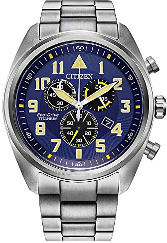 Citizen Orologio da uomo Eco-Drive Weekender Garrison Cronografo Campo in Super Titanium, Quadrante Blu (Modello: AT2480-57L), Tono argento e blu, One Size, Sport Casual