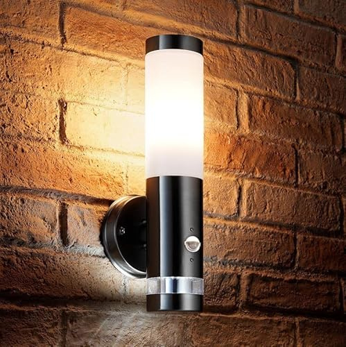 Auraglow PIR Motion Sensor Wall Light Brushed Chrome, Warm White Bulb | Dual function outdoor security lamp, E27 candle LED included, 8m detection, IP44, adjustable timer and lux level