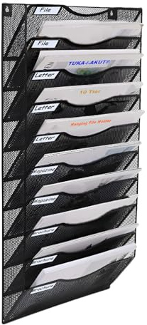 TUKA-i-AKUT 10 Fächer Wand Zeitschriftenhalter A4 Quer, Metall Netz Wandhalter mit Etiketten-Design, Hängend Organizer für Magazine Broschüren Dokumenten, Flyerhalter Briefhalter, Schwarz TKD8660-10F