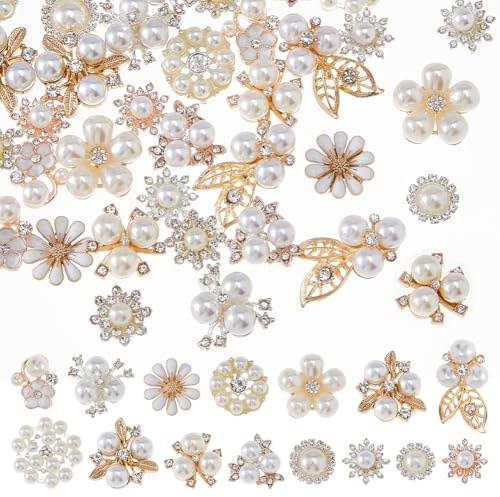 SUPERFINDINGS 60 piezas 15 estilos de botones de diamantes de imitación blancos con perlas de imitación de adornos de botones en forma de flor adornos artesanales de diamantes de imitación con espalda
