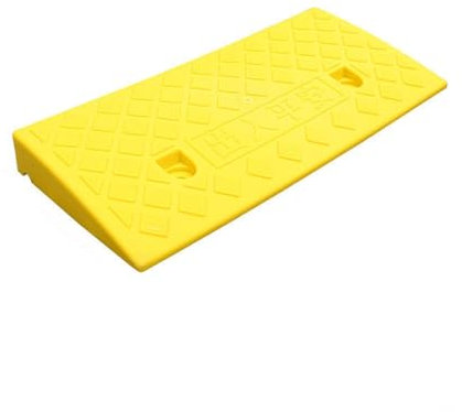 HUFIREHU Bordsteinrampe Gummi Rampen Schwerlastbereich Randstein Tragbar Schwellenrampe rutschfeste Auffahrrampen Tragbar Rollstuhl Garagenrampe Stufenrampe(Yellow,50 * 22 * 6cm)