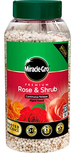 Miracle-Gro Premium Rose & Shrub Continuous Release Plant Food, 900G