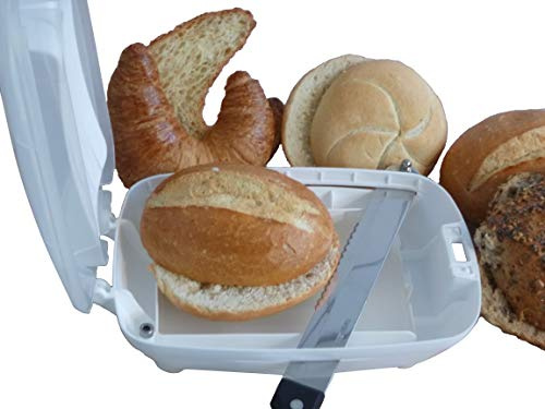 Safetycrumb Family - Brötchen Schneidehilfe mit Sicherheitsmesser | Brötchenmesser inkl. Krümelfang | perfekter Schnitt dank Schnittführung | Anti-Rutsch-Füße I ab 4 Jahren