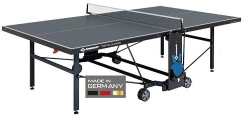 Schildkröt Tischtennisplatte ProTec Outdoor, wetterfester Kompakttisch, 6mm Melaminharzplatte, trendiges matt-schwarzes Design, klappbar und durch lenkbare Räder leicht fahrbar