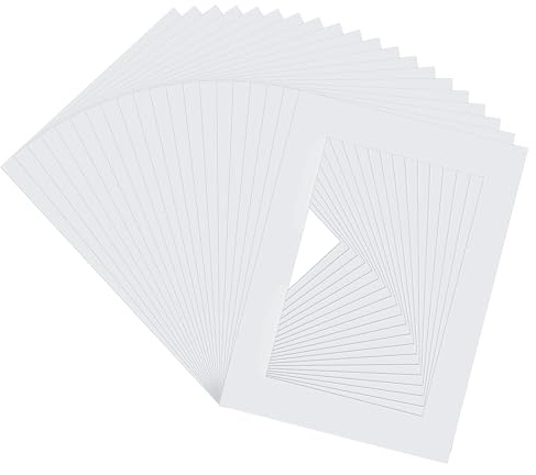 Daelesr 20 Pcs Carton Paspartú, Passepartout Blanco, Paspartú Marco de Biselado para Fotos, Passepartout Papel, para Enmarcar Imágenes Fotos Pinturas Carteles Impresiones Artísticas (20,3 x 25,3cm)
