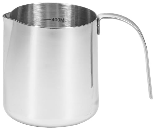 KARL HAUSMANN Bricco Latte 470 ml, Lattiera Acciaio Inox Barista Graduata | Bollilatte Acciaio con Scala Fino a 400 ml, Beccuccio Preciso, Impugnatura Ergonomica, Lavabile in Lavastoviglie, Cappuccino