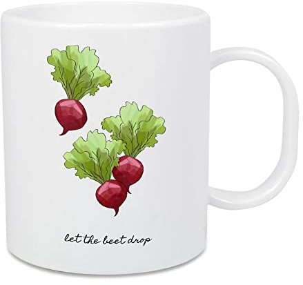 artboxONE Großer Kinderbecher Let The Beet Drop von Orara Studio - Typografie