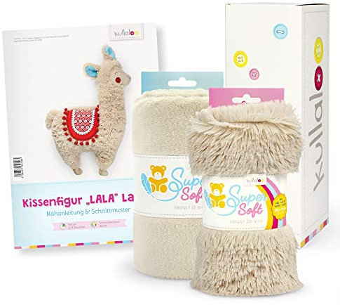 Lama Nähset beige/latte von kullaloo zum Schenken - Papierschnittmuster + zwei passende Plüschstoffe in Geschenkbox