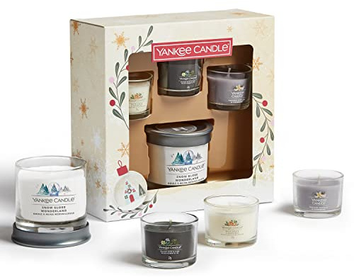 Yankee Candle Gift Set | 3 Scented Filled Votive Candles & 1 Signature Small Tumbler | Snow Globe Wonderland Collection | Perfect Gifts for Women, 1716529E, 2022-1 Small Jar + 3 Votive Candles