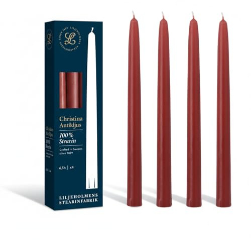 Liljeholmens Stabkerzen 4er Set Bordeaux Rot 255 x 21 mm aus Stearin | RAL- & Nordic-Swan-zertifizierte Stearinkerzen aus Schweden - tropffrei, rußarm und ideal für Advent sowie Tischdeko