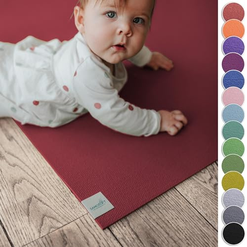 Sanosoft® Krabbelmatte Made in Germany, Öko-Tex Anti-Rutsch Krabbelunterlage - 80cm X 100cm Rot