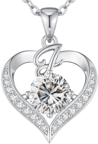 LOUISA SECRET Necklaces for Women A-Z Capital Initial Love Heart Pendant with 18K Gold Plated,Personalised Jewellery Gifts for Women Wife Her Mum Anniversary Birthday Mother's Day