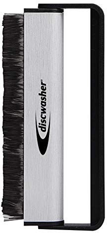 Discwasher RDCFBZ Carbon Fiber Vinyl Record Cleaning Anti-Static Brush (Silver)