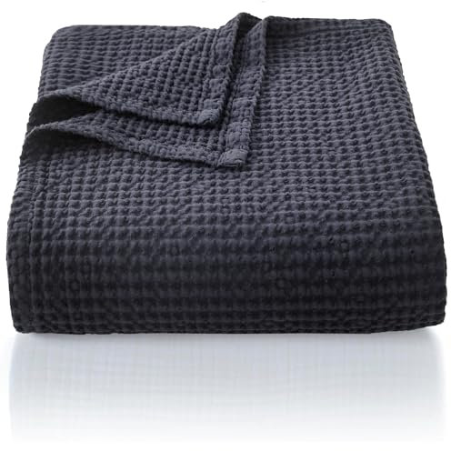 CHUFFED 100% Baumwolle Decke 150 x 200 cm, Weiche und Atmungsaktive Tagesdecke, Waffelmuster Leichte Decke als Sofadecke Couchdecke, Weich Kuschelige Wohndecke Wohnzimmer, Sofa Couch Anthrazit