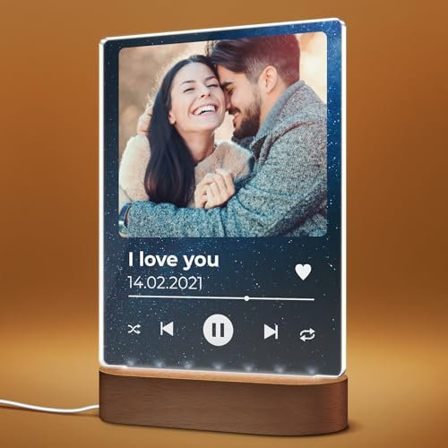 CHRISCK design LED Spotify Foto Lampe - Song Cover Acryl Glasbild - Weihnachten Geschenk personalisiert für Freund Freundin Jahrestag - Fotogeschenk Mama Papa Geburtstag - Music Cover beleuchtet
