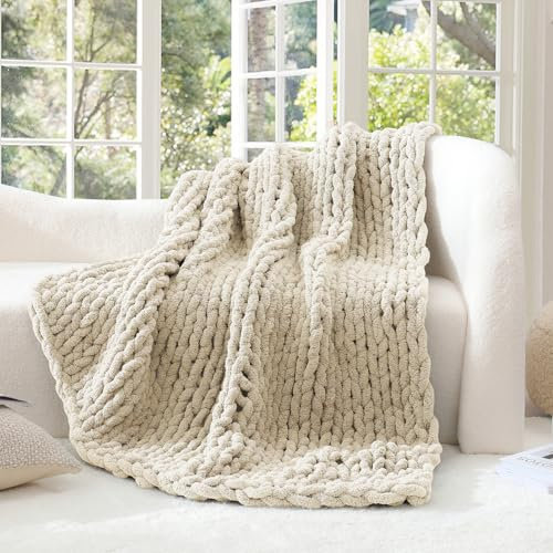 WRENSONGE Chunky Knit Blanket Throw Beige Large Soft Fluffy Cable Knit Crochet Throw 100% Hand Knitted Blanket for Couch Bed(50x60)