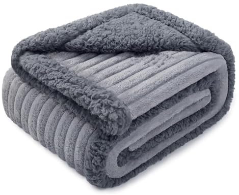 BESTORI Hundedecke Wasserdicht Sherpa-Stoff Katzendecke weiche Haustier Decke für Hunde Katzen Schlafunterlage Sofa Autositz Couch Bett Schutzdecke, Grau, 145x216cm