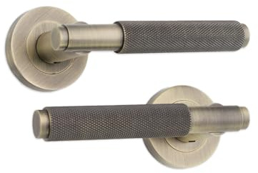 Infinity Decor Coppia di maniglie a leva zigrinate su rosetta set in finitura opaca anticata maniglie interne (130 mm) – ideale per porte interne ed esterne