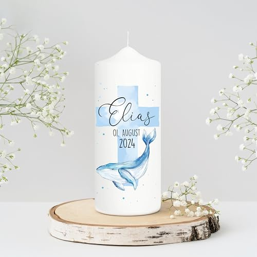 Wandtattoo Loft Taufkerze für Paten majestätischer Wal und blaues Kreuz - Patenkerze zur Taufe, Geburt oder Kommunion – Kerze weiß 18 x 7 cm mit Name und Datum