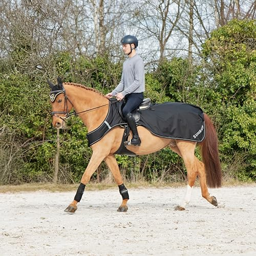 SUNRIDE Ausreitdecke 0g für Pferde (Derby) - 600D - 100% wasserdicht - 5.000mm Wassersäule - mit Fleece - Regencover für Sattel - reflektierend - extrem atmungsaktiv - schwarz (165 cm)